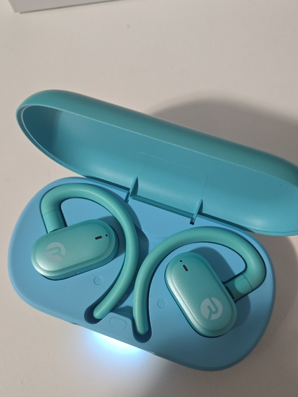 Raycon Every Sound Everyday Comfort True Wireless Earbuds - Teal - Picture 8 of 10